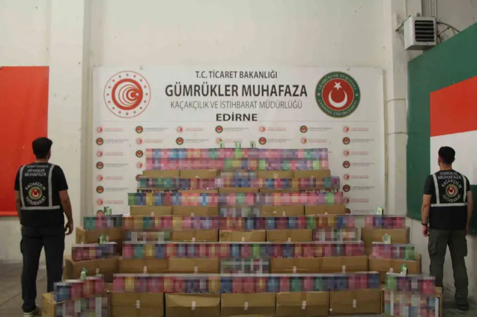 Ticaret Bakanlığı Gümrükler Muhafaza ekiplerinden kaçakçılıkla mücadelede etkin ve kesintisiz denetim