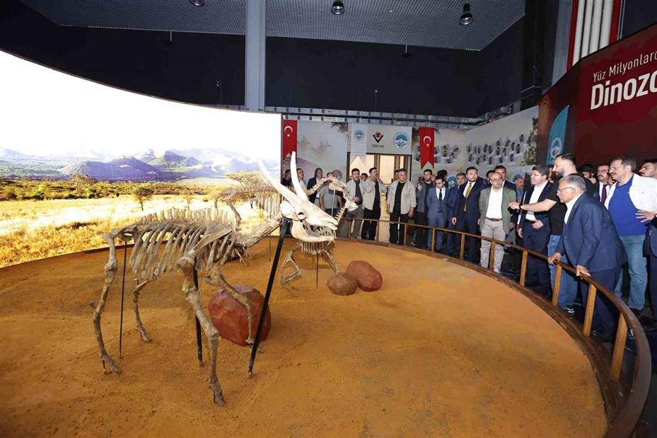 Büyükkılıç’tan Bakan Tunç’a, Kültepe Kaniş Karum ve 7,5 milyon yıllık fosillerin tanıtımı