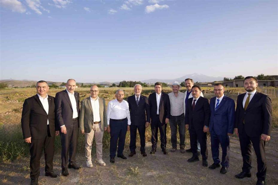 Büyükkılıç’tan Bakan Tunç’a, Kültepe Kaniş Karum ve 7,5 milyon yıllık fosillerin tanıtımı