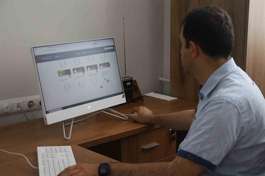Mamaya alıştırılan kediler tembelleşti, şehirlerdeki fare ve yılan sayısı arttı