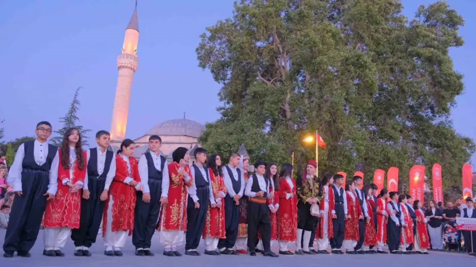 Halk Oyunları Yıldızlar Türkiye Şampiyonası Karaman’da başladı