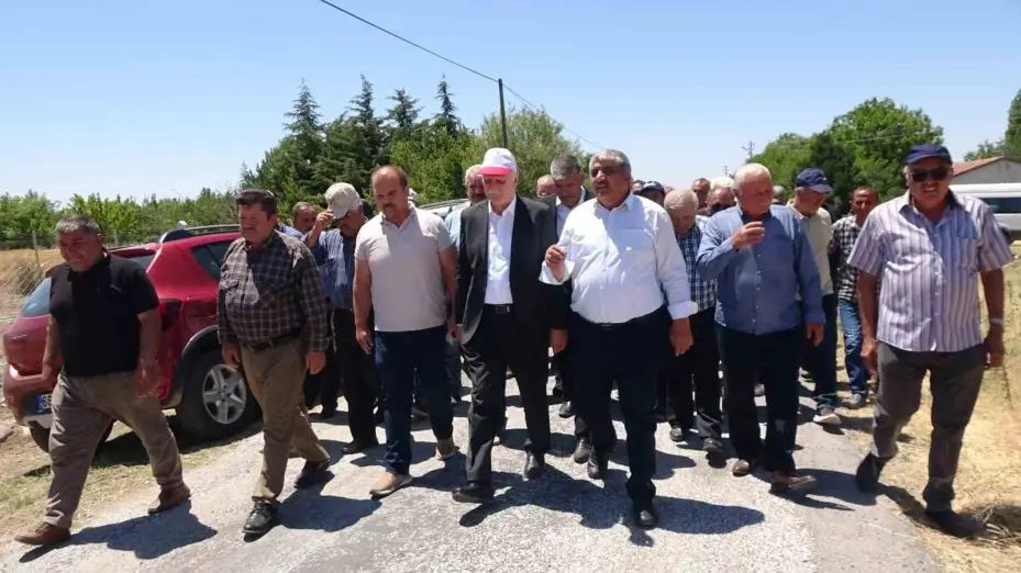 TZOB Başkanı, dolu sonrası zarar gören tarlaları inceledi