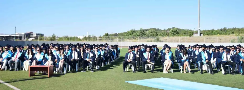 ESOGÜ Tıp Fakültesi 2025 mezunlarını verdi