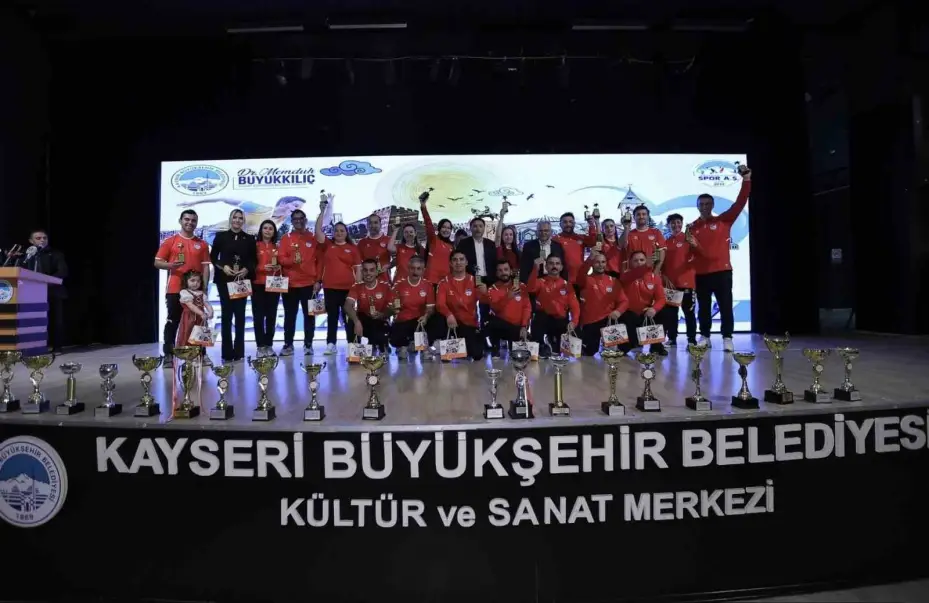 Başkan Büyükkılıç’ın yeni hedefi: Avrupa Spor Başkenti Kayseri