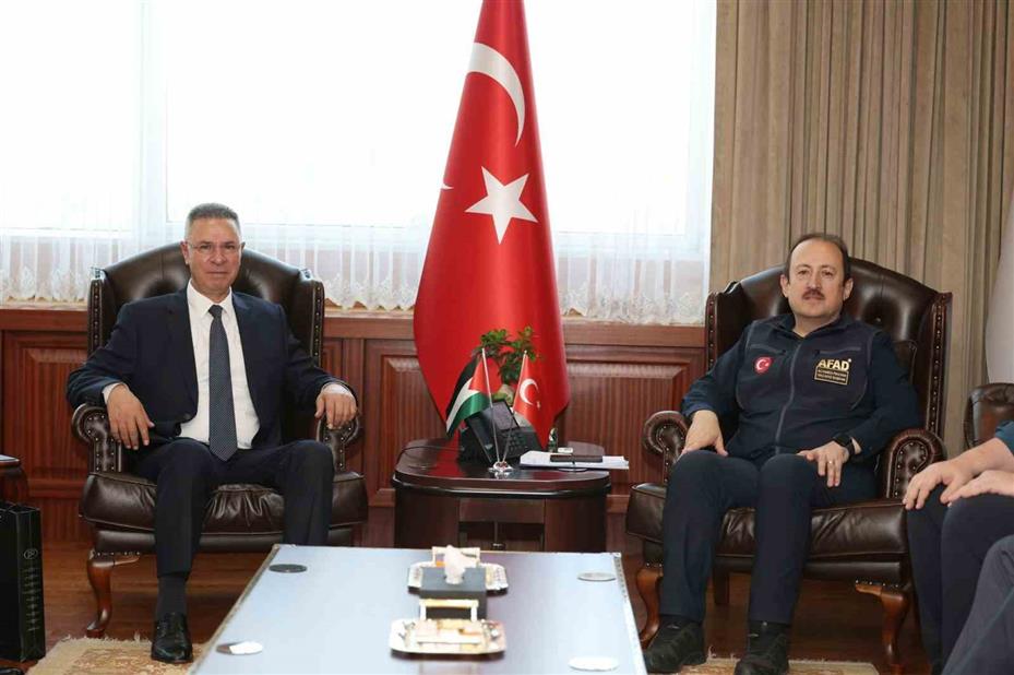AFAD, Filistin’e 102 ton, gıda, hijyen, barınma, yakıt, giyim ve ilaç malzemesi ulaştırıldığını duyurdu