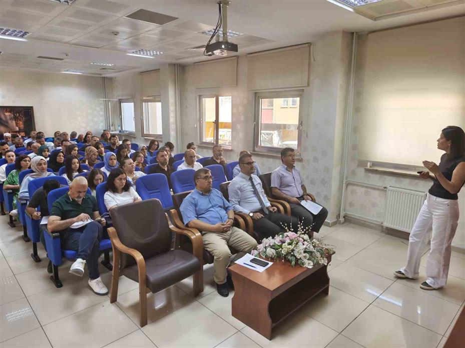 Niğde SGK personeline iş sağlığı ve güvenliği eğitimi verildi