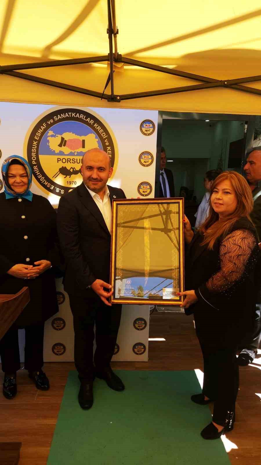 S.S. Eskişehir Porsuk Esnaf ve Sanatkârlar Kredi ve Kefalet Kooperatifi açıldı