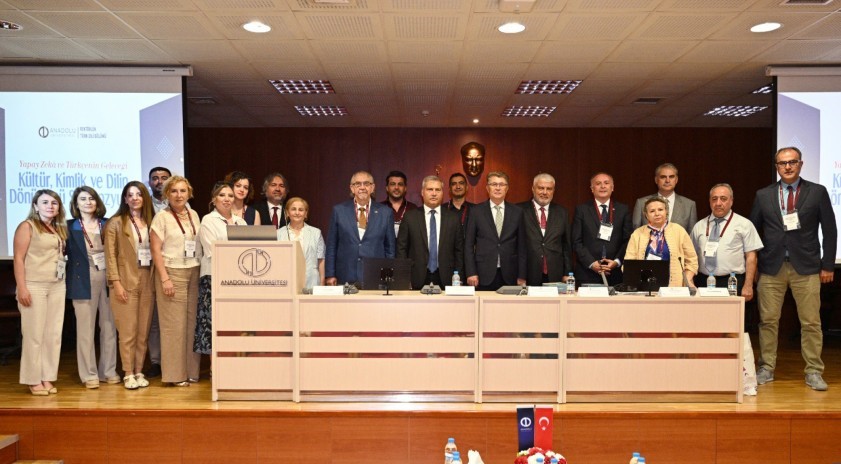 ’Yapay Zekâ ve Türkçenin Geleceği Sempozyumu’ gerçekleştirildi