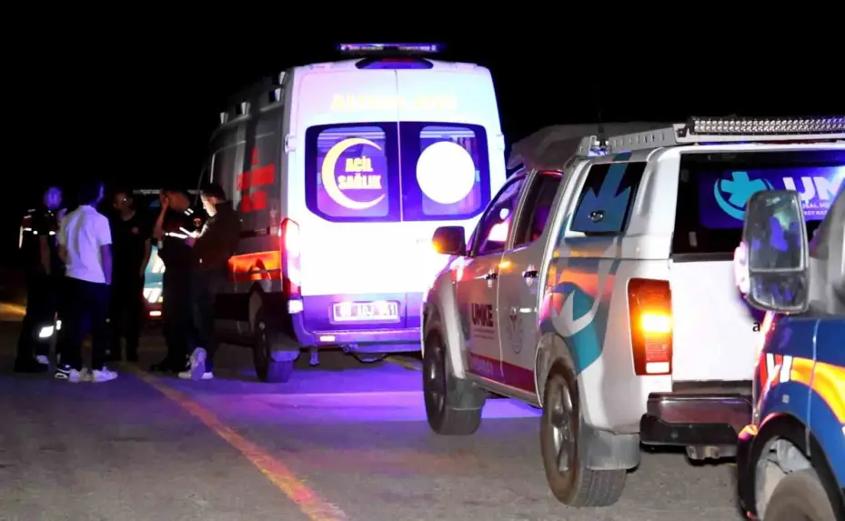 Hasan Dağı’nda yaralanıp mahsur kalan 1’i çocuk 4 kişi kurtarıldı