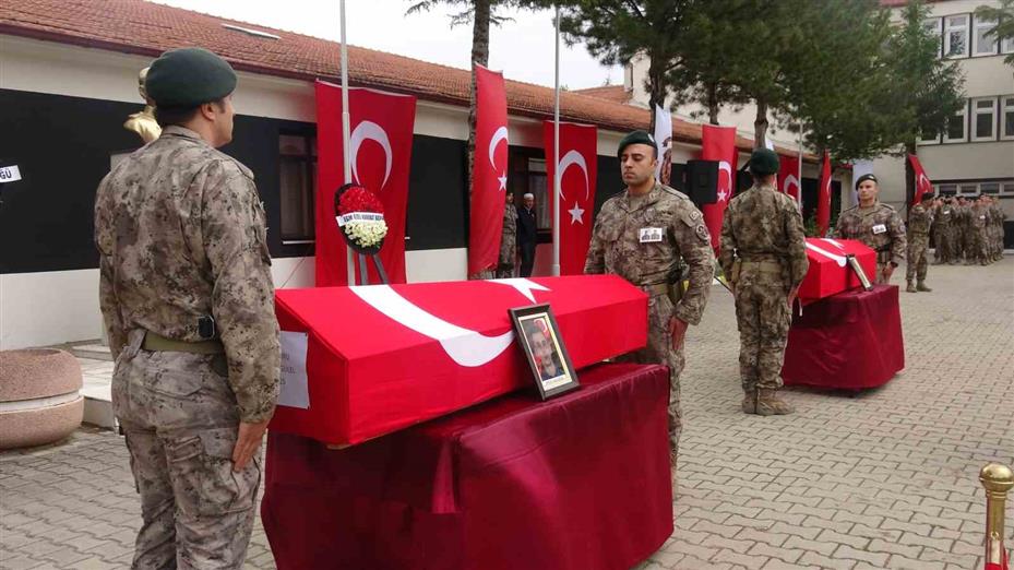 Çankırı’daki kazada hayatını kaybeden polis özel harekat kursiyerleri memleketlerine uğurlandı