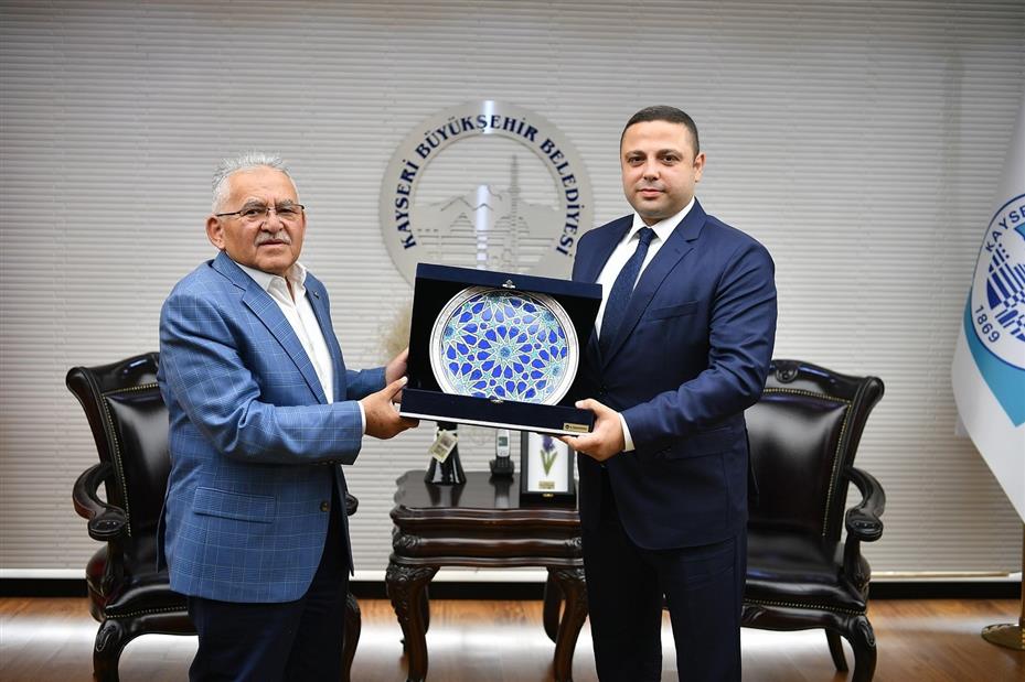 Başkan Büyükkılıç yargı mensupları, muhtarlar ve STK temsilcilerini konuk etti