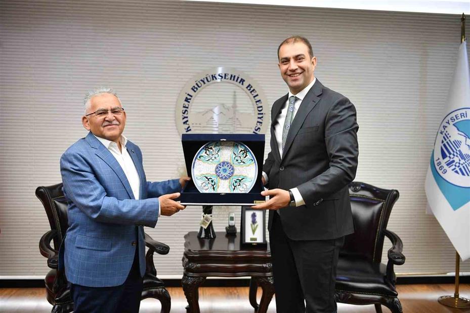Başkan Büyükkılıç yargı mensupları, muhtarlar ve STK temsilcilerini konuk etti