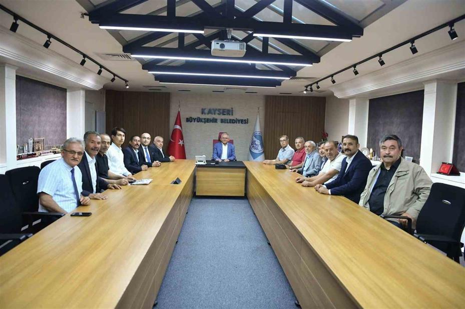 Başkan Büyükkılıç yargı mensupları, muhtarlar ve STK temsilcilerini konuk etti