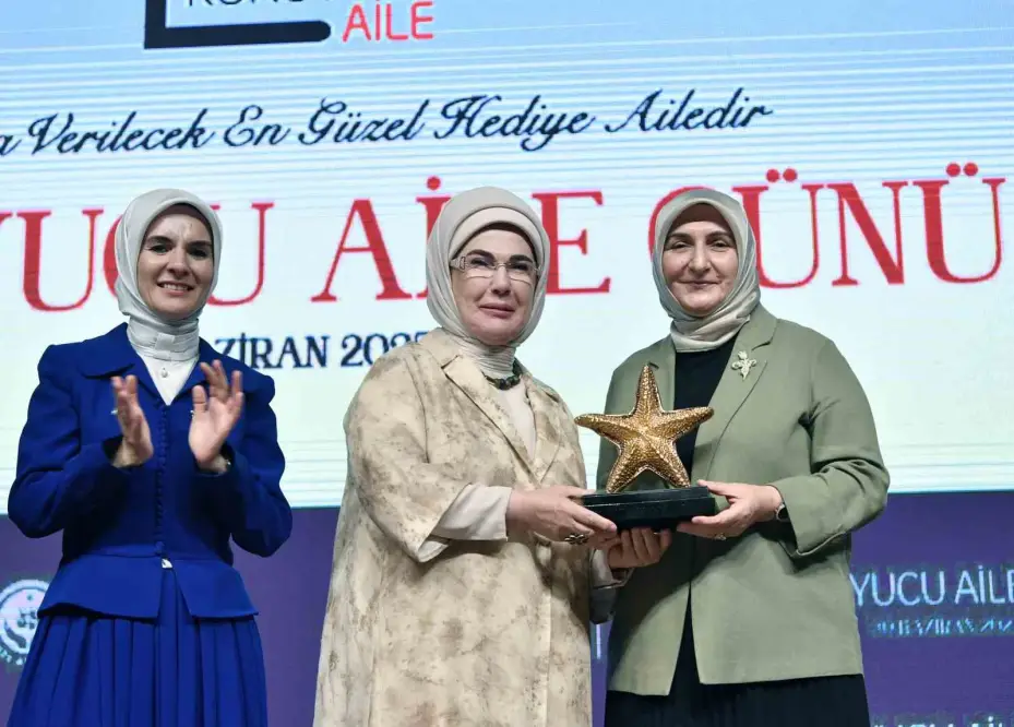Emine Erdoğan: "Koruyucu aile sisteminin tüm dünyada yaygınlaşması elzemdir"