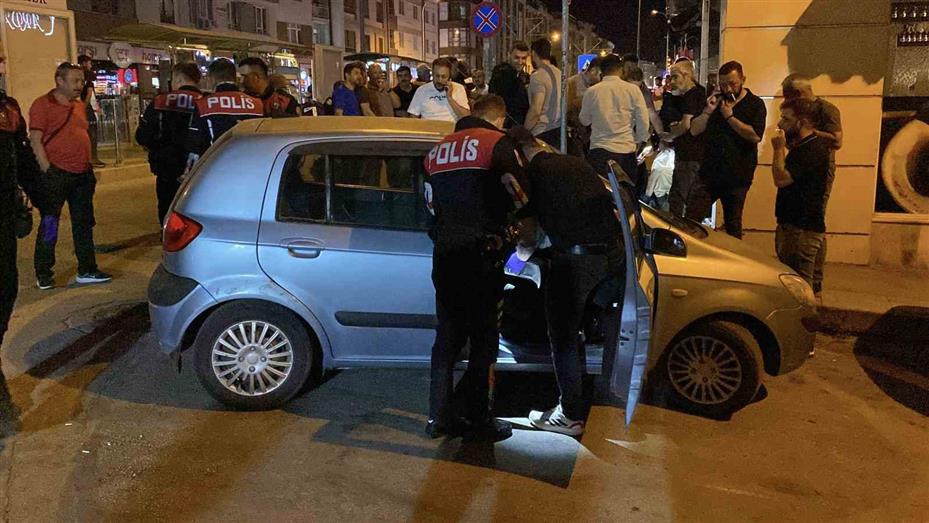 Benzin istasyonundan çaldığı otomobille kaçan hırsız 6 saat sonra yakalandı