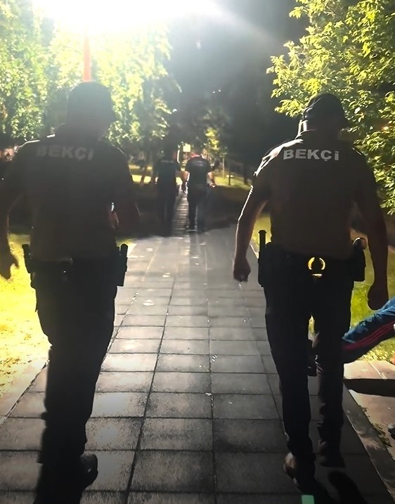 Aranan 16 kişi yakalandı