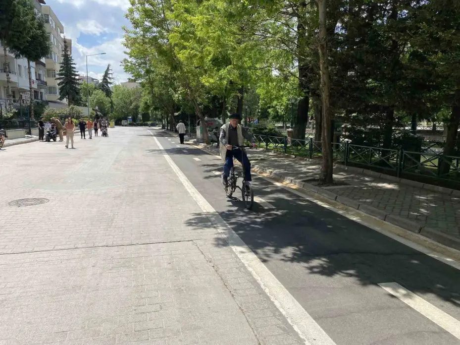 Bisiklet yolunda tam alışamadık