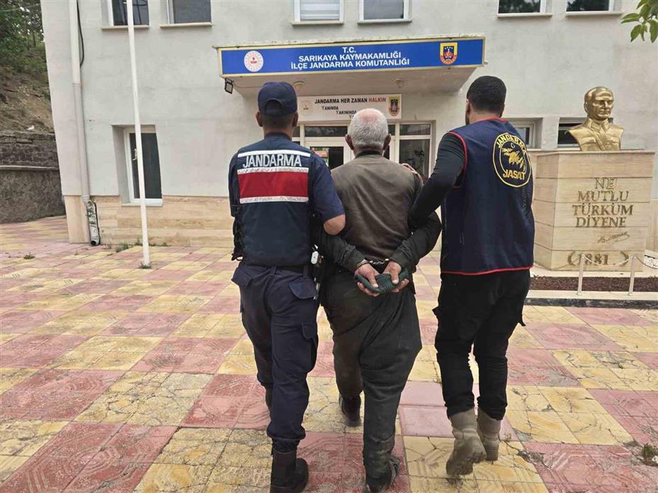 Komandolar pusu attı, asayiş timi yakaladı