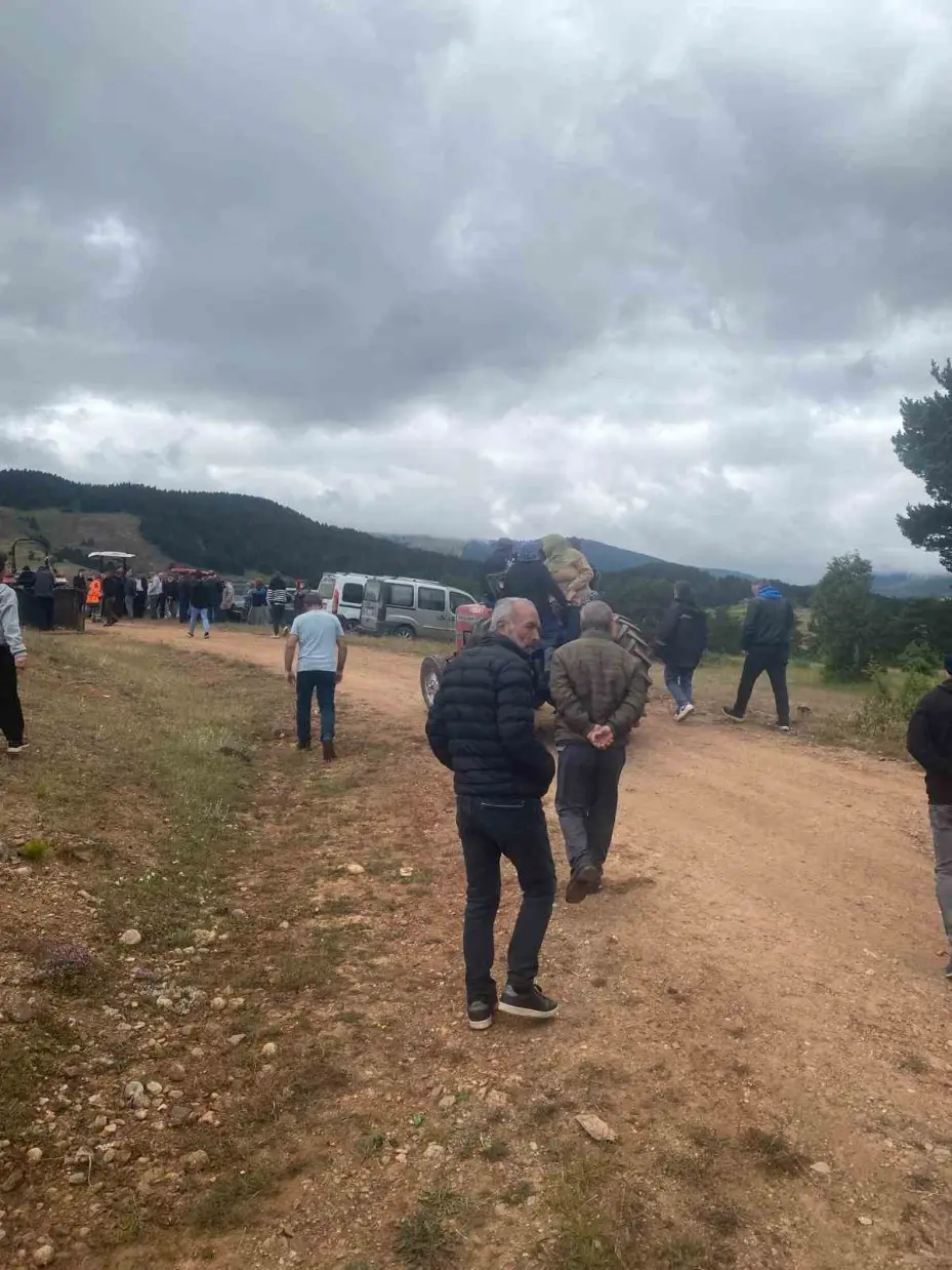 Siyanür depolama havuzu yapımına çevre sakinleri engel oldu