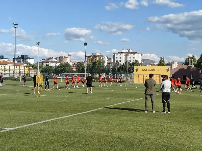 Kayserispor, 59. yıldönümünde topbaşı yaptı