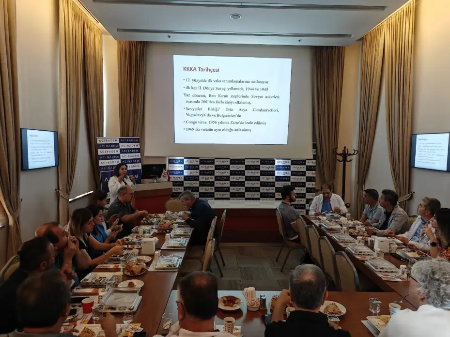 Hekimlere yönelik ‘KKKA’ bilgilendirme toplantısı