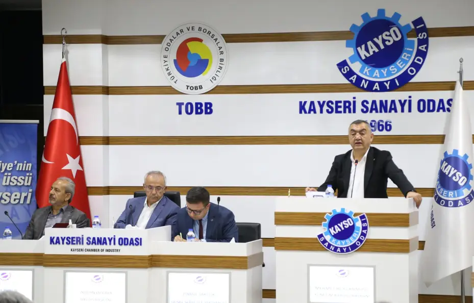 Büyüksimitci: "Sanayicinin önünü görebildiği bir iklime hepimizin ihtiyacı var"