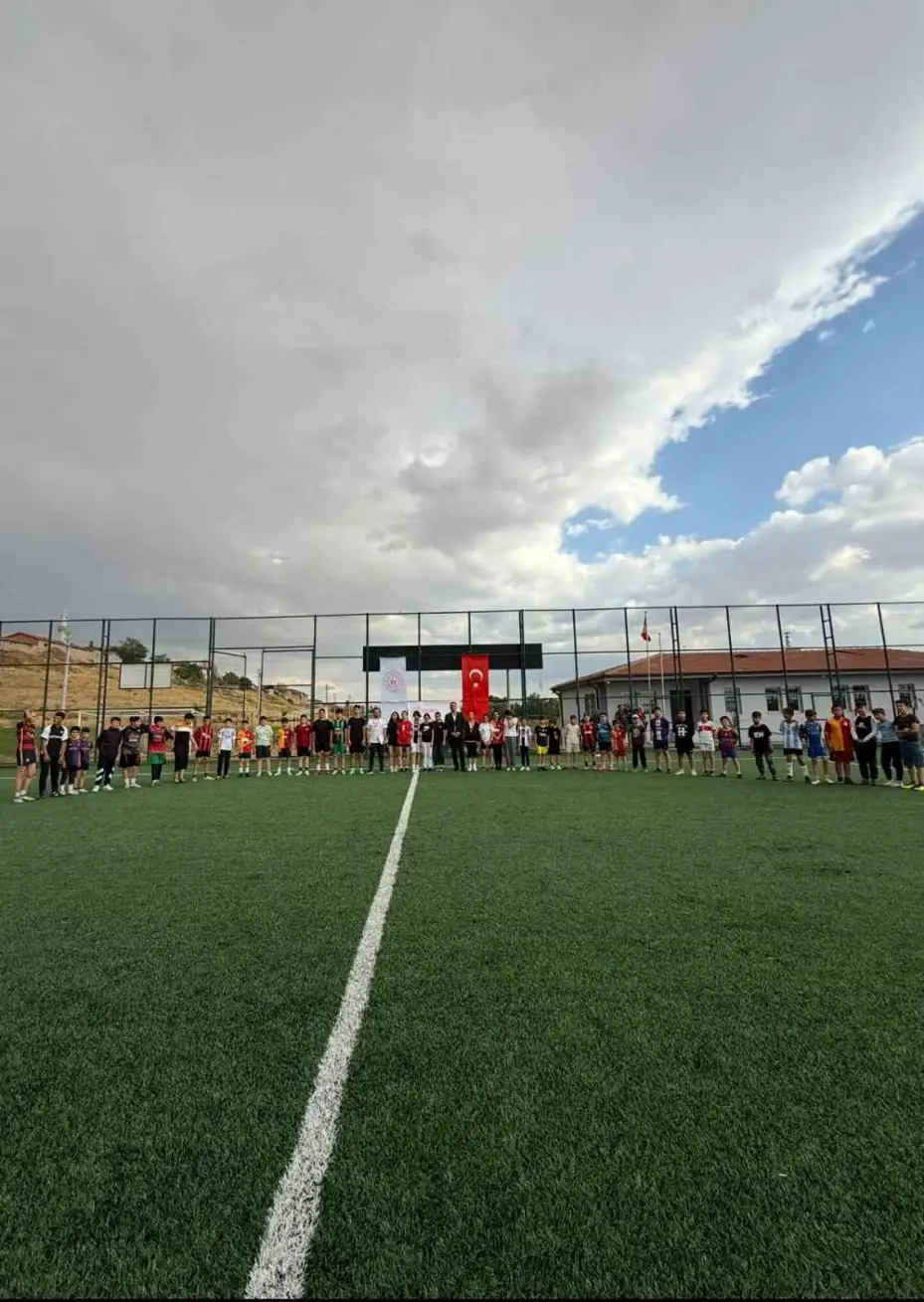 Beylikova’da GSB Yaz Spor Okulları coşkuyla başladı