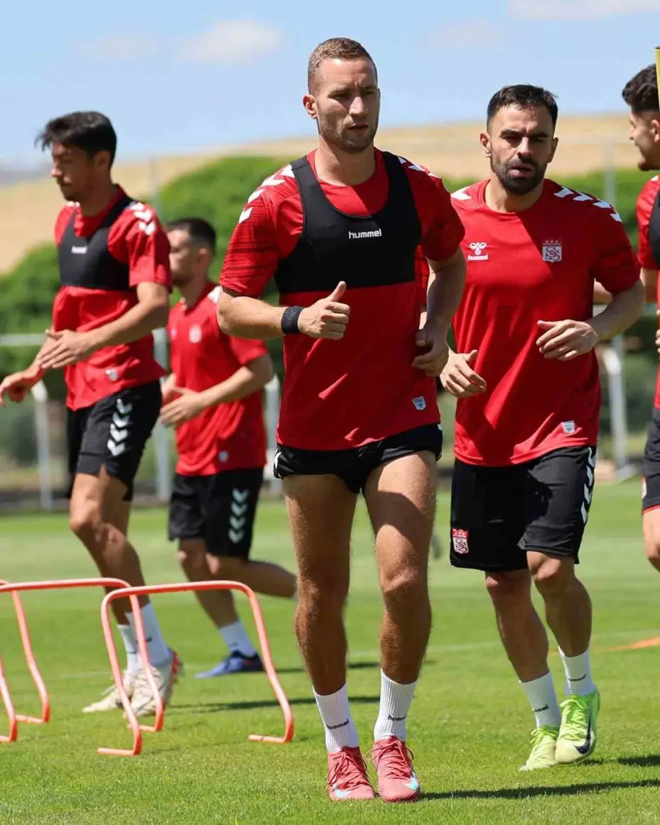 Sivasspor’da yeni sezon hazırlıkları sürüyor