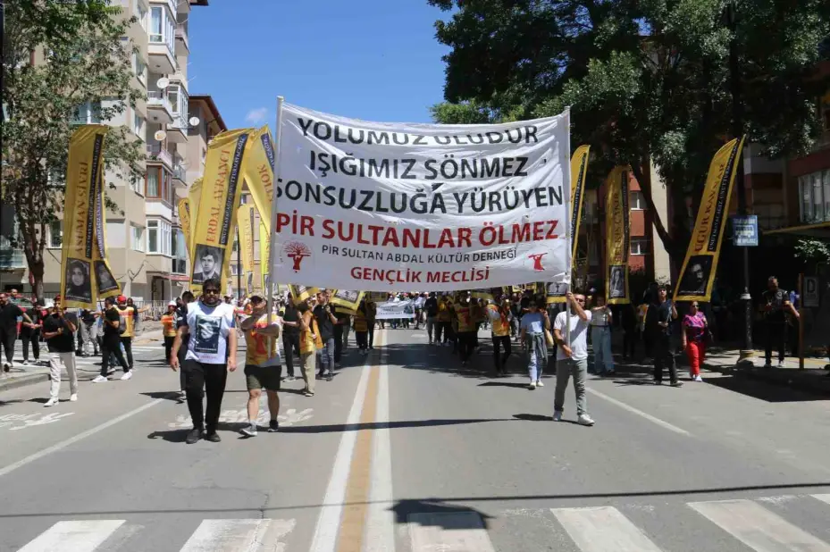 Sivas olaylarında hayatlarını kaybedenler anıldı