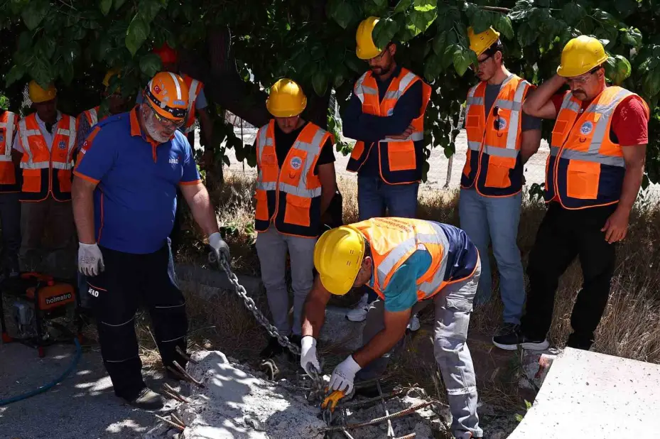 Kayseri Büyükşehir ve AFAD’dan afetlere hazırlıkta saha eğitimleri
