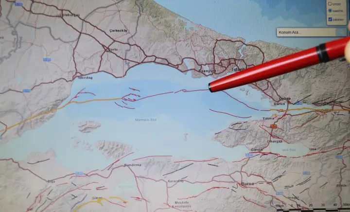 6 Şubat depremlerini tahmin etmesiyle dikkat çekmişti, Bursa ve Yalova için uyardı