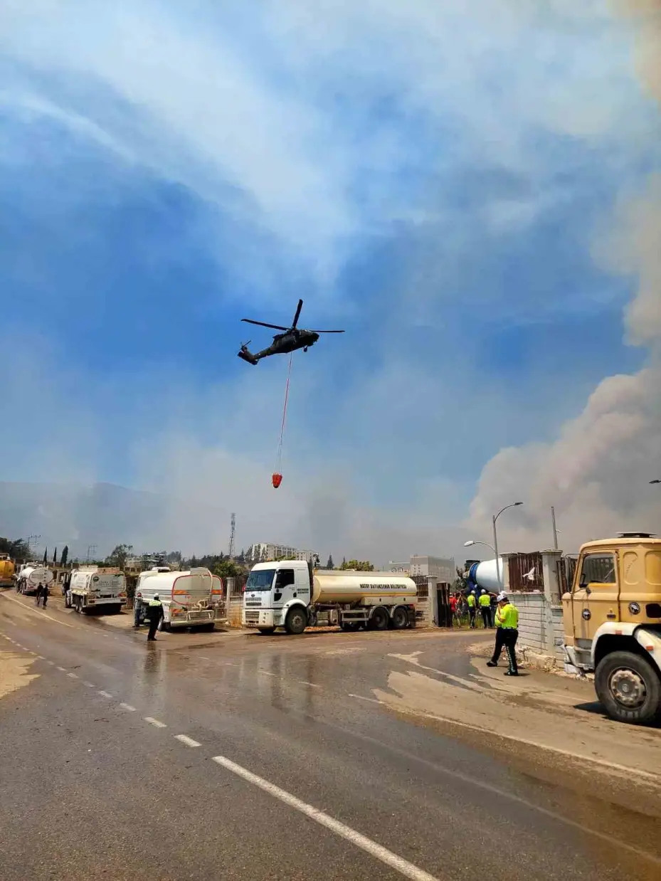 Sivas itfaiyesinden Hatay’a yardım eli