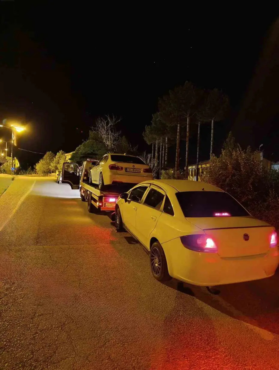 Jandarma ekiplerinden altın ve döviz hırsızlarına darbe