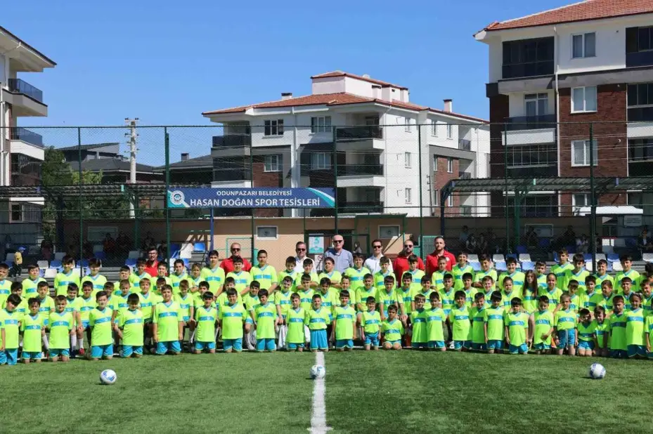 Odunpazarı Yaz Spor Okulları için coşkulu açılış töreni