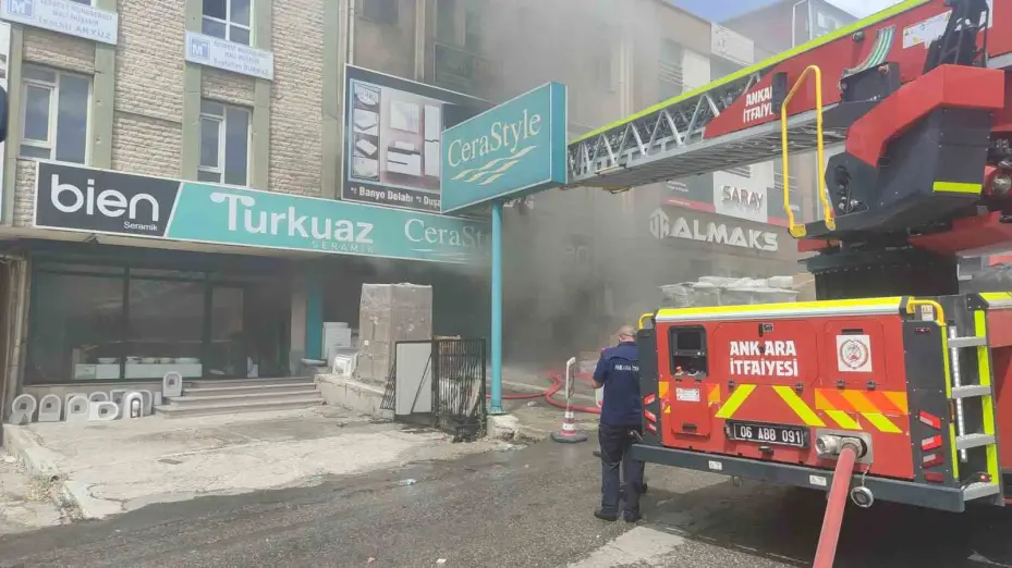 Ankara’da Siteler Sanayi bölgesinde yangın