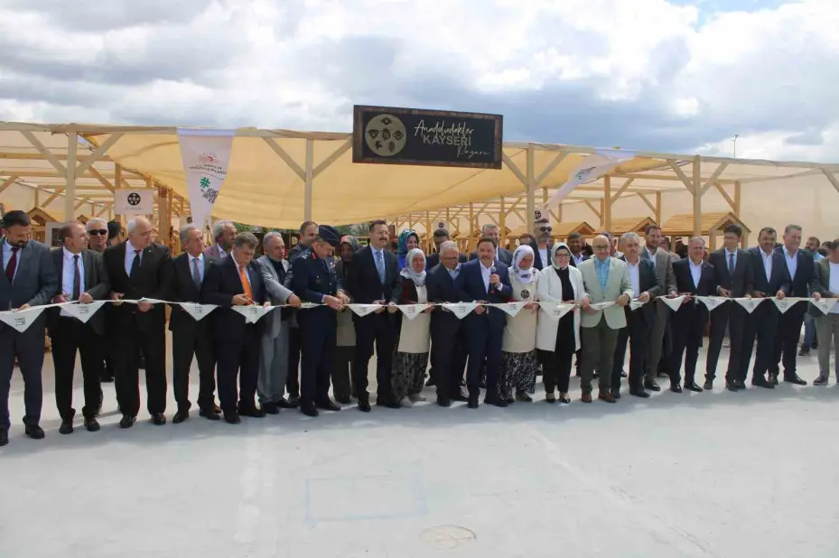 Anadoludakiler Kayseri Pazarı açıldı