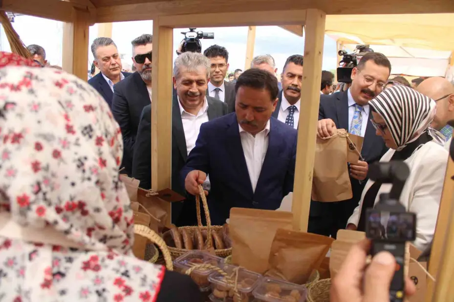 Anadoludakiler Kayseri Pazarı açıldı