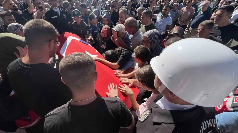 Orman yangınında şehit olan olan İbrahim Demir, Konya’da son yolculuğuna uğurlandı