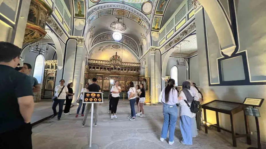 Bin 700 yıldır ayakta olan kilise, müze olarak ziyaretçilerini ağırlıyor