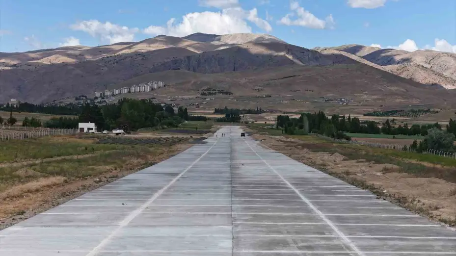 Türkiye’nin ilk ilçe havaalanıydı, yeniden hayat buluyor
