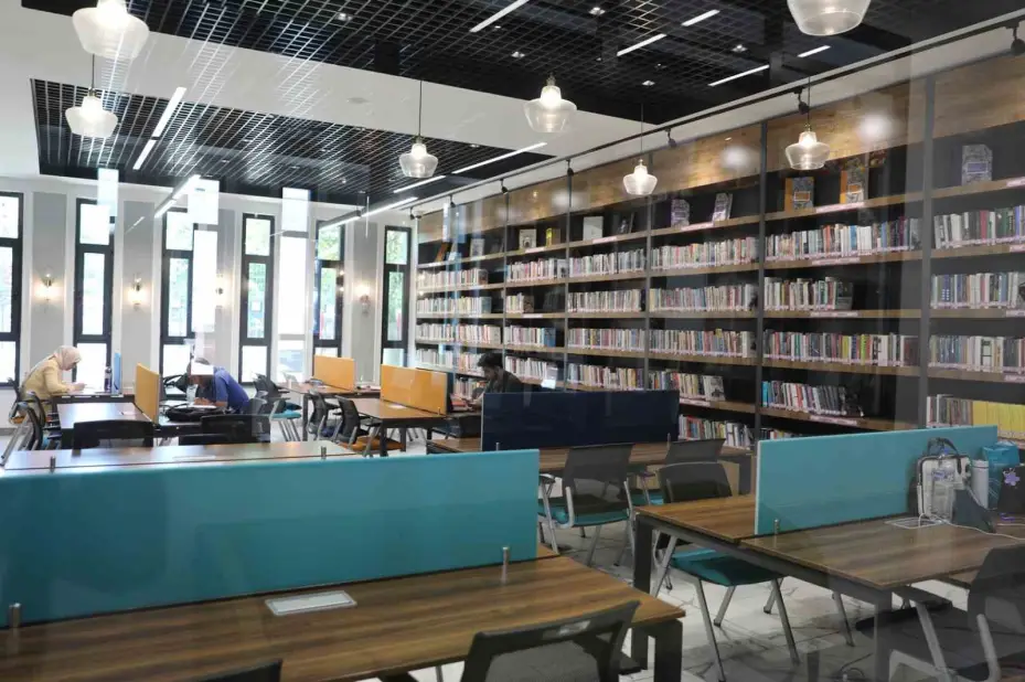 Başkan Çolakbayrakdar’a Sinan Kütüphanesi teşekkürü