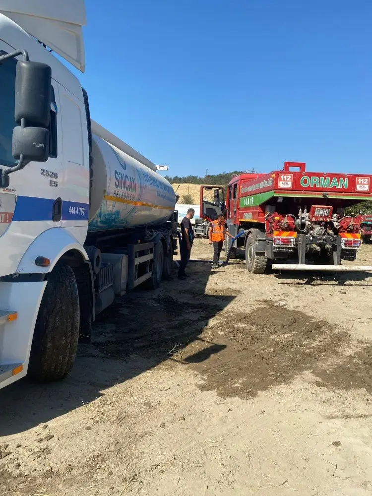 Sincan Belediyesi’nden orman yangınlarına su tankeri ve personel desteği
