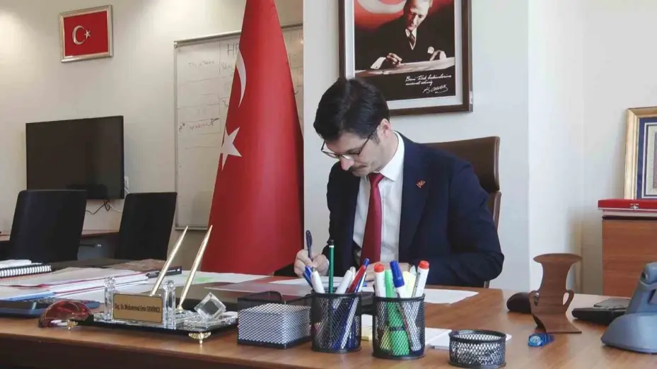 Halk Sağlığı Genel Müdürü Demirkol: "11.00 - 16.00 arası zorunlu olmadıkça dışarı çıkmayın"