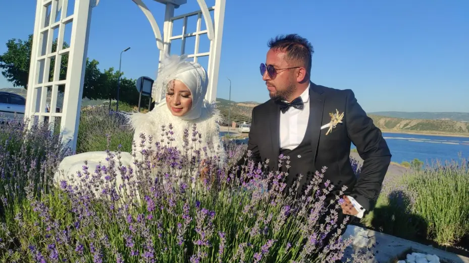 Lavanta bahçeleri fotoğraf platolarına dönüştü