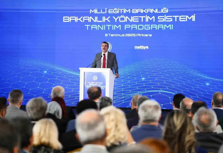 Cumhurbaşkanı Yardımcısı Yılmaz: "Teknoloji dar bir zümrenin kontrolünde olursa toplumsal eşitsizlikleri derinleştirebilir"