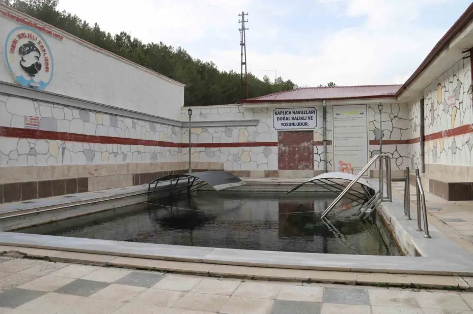 Dünyaca ünlü ‘doktor balıklar’ mührün kaldırılmasını bekliyor