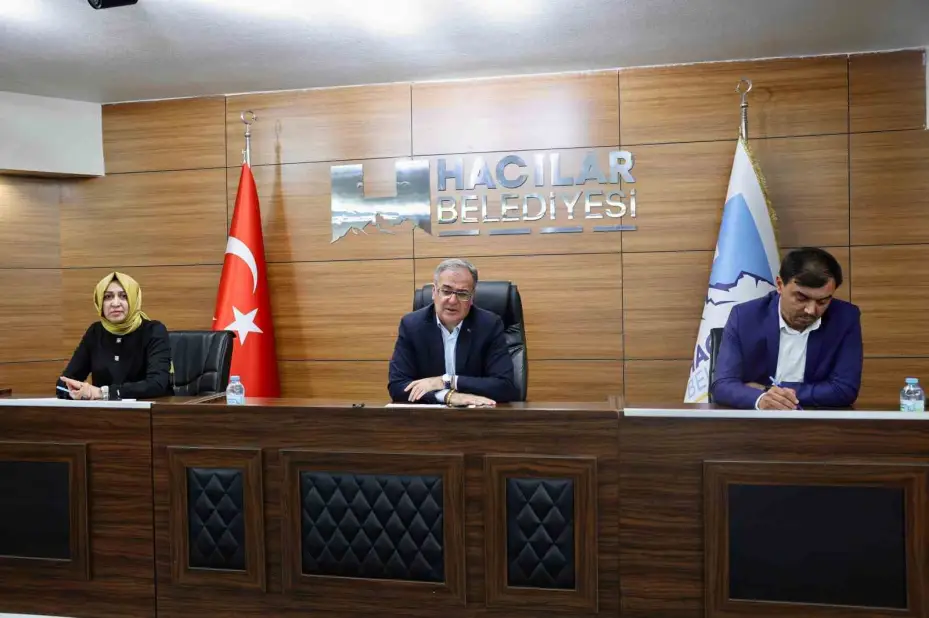 Başkan Özdoğan: "Amacımız, kalıcı altyapı sistemleri kurmaktır"
