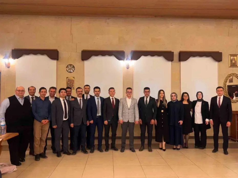 Nevşehir’de hakim ve savcılar veda yemeğinde bir araya geldi