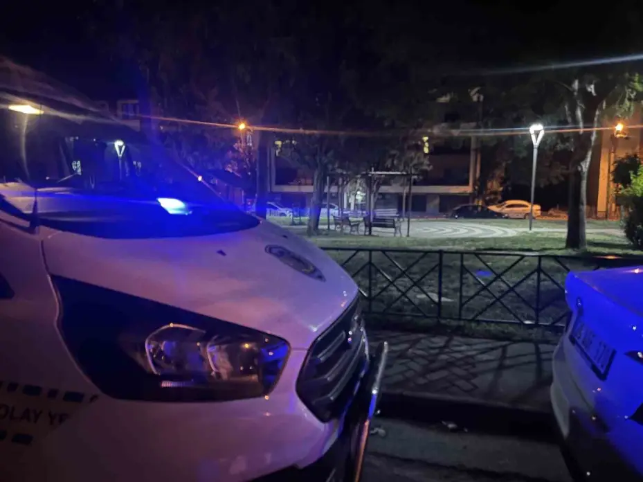 Parkta çıkan silahlı kavgada 1 kişi yaralandı