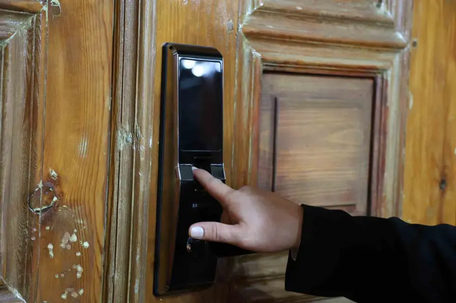 El yazma eserlere üst düzey koruma: Eserler ASELSAN teknolojisi ile korunuyor
